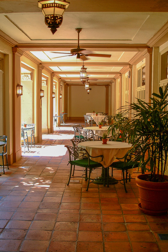  Bitmore Hotel